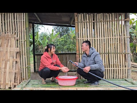 A single mother receives attention from an engineer. Is his affection genuine or feigned?