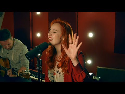 Parvani Violet & Alex Volasko - Cupid (live & acoustic)