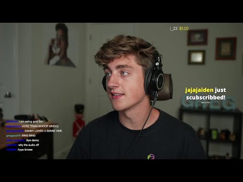 Danny Gonzalez Twitch stream 2021.08.11 - baddies unite