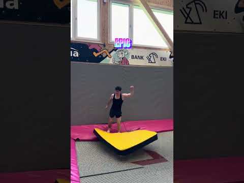 keeps getting better 😳-#flips #sport #trampoline #freestyle #adrenaline