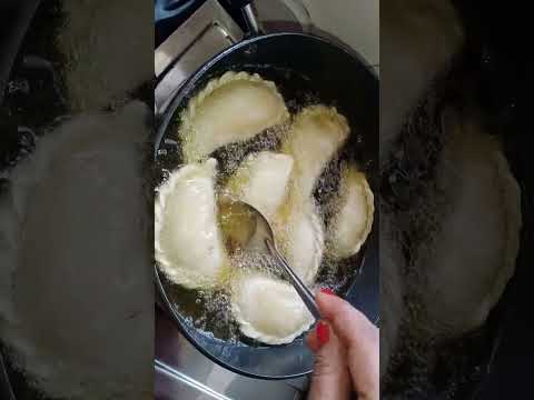 Gujiya recipe 😍 Suji Mawa Gujiya Recipe 😍👌 #shorts #gujiya