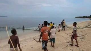 preview picture of video 'St Andrew's Festival, Custom fishing @ Rah island, Banks Island, Vanuatu vol 6'