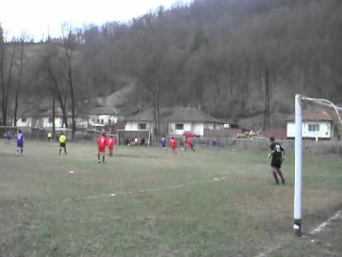 SEMENICUL VALIUG - AS BERZASCA 1 - 2 ( 0 - 2 ) part.8.AVI