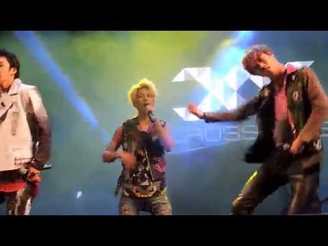 CROSS GENE IN BRAZIL - 어려도 남자야 [ANIME FRENDS 2015- 150710]