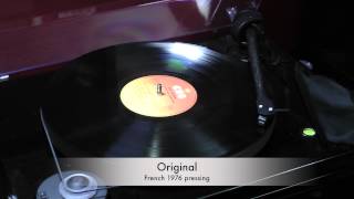 Joe Dassin Le Jardin Du Luxembourg Soviet vinyl record LP vs the original French one