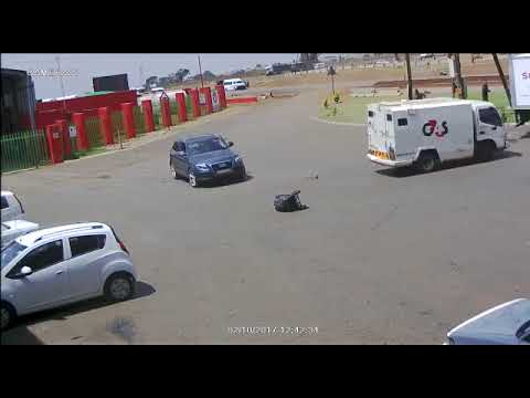 MAJAMBAZI WAVAMIA BANK LEO,