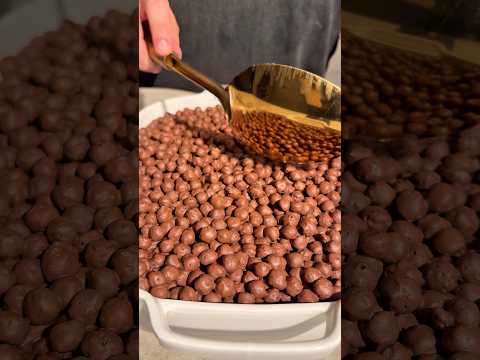ChocoBalls Crunch Cake