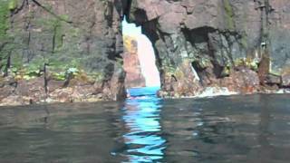 preview picture of video 'Papa Stour Sea Kayaking Shetland'