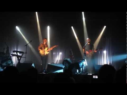 Mina Tindle - Pan.MOV