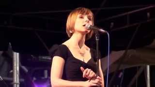 Kat Edmonson -- (Just Like) Starting Over (2010 Taichung Jazz Festival)