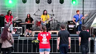 Video Skupina Wotazník - (Ode)vzdávám (live Škola-rocku Open Air Festi