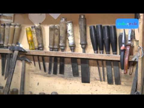 LEARN Furniture & WOOD Restoration  in Italy 🇮🇹