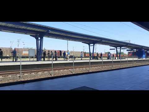 R 7364 cu EA ⁴⁰ 654-6 ajunge în Brăila