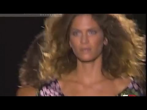 GUCCI Spring Summer 2003 Milan 1 of 3 Pret a Porter Woman by Fashion Channel