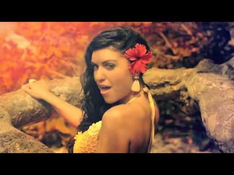 Mia Martina ft  Massari   Latin Moon Music Video