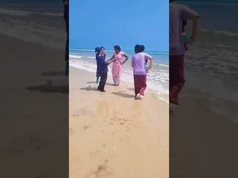 Ritika ki buaa ka danceing in sea beach🌊🌊 #shortvideos #ytviral #youtubeshorts #viralshort