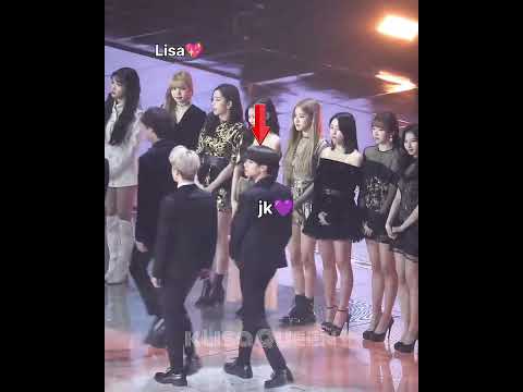 The way Lisa making perfect eye contact with jungkook😍🫣#bts #blackpink #shorts