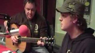 Racoon - Lucky All My Life - Live & acoustic at Utracks