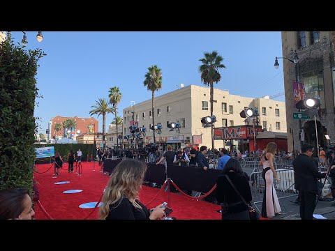 LIVESTREAM LATIN AMAs! | Red Carpet