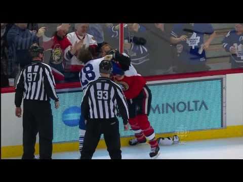 Colton Orr vs Chris Neil - Jan 1st 2011 (HD)