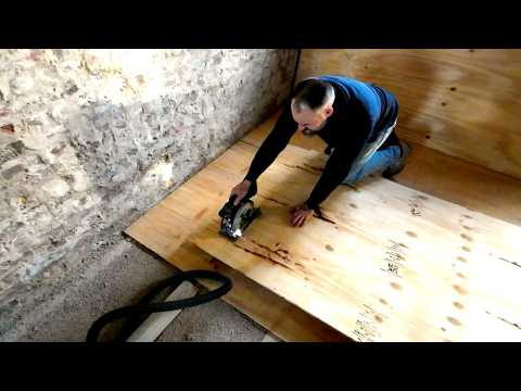 Almost ready to plaster upstairs… BUT NOT YET / Renovating a 110+ y.o. ABANDONED farm in Belgium