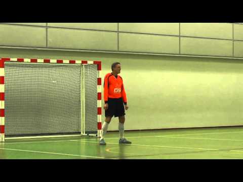 23 okt 2015 Kosterman 7 - HMS 2 com 2-2 warming up