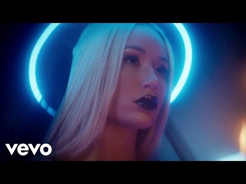 Iggy Azalea - Savior ft. Quavo