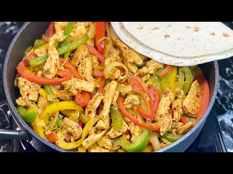 Recette Fajitas de poulet aux poivrons et oignons caramélisés