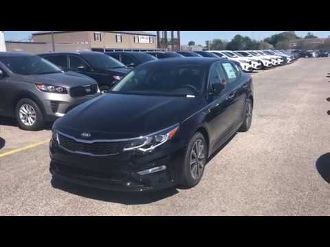 2019 Kia Optima LX with PREMIUM PACKAGE REVIEW!