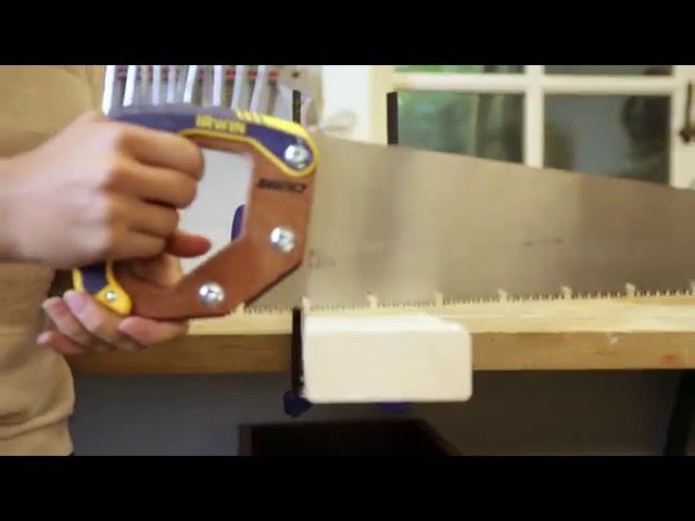 How to Use a Handsaw