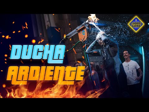 ¿Será Keller capaz de ducharse con agua ardiente? - El Hormiguero
