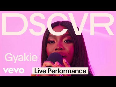 Gyakie - Far Away (Live) | Vevo DSCVR