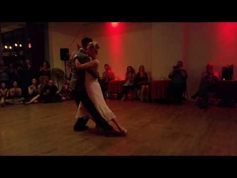 Argentine tango: Eleonora Kalganova & Michael Nadtochi  - Ojos Negros Que Facinan