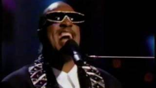 Stevie Wonder - Dark & Lovely (LIVE! 1990)