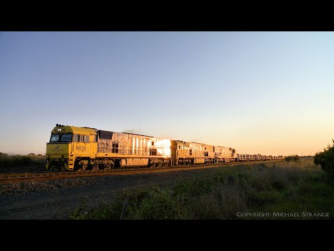 3XM4 Steel, Containers & Sadleirs Van - PoathTV Australian Trains & Railways
