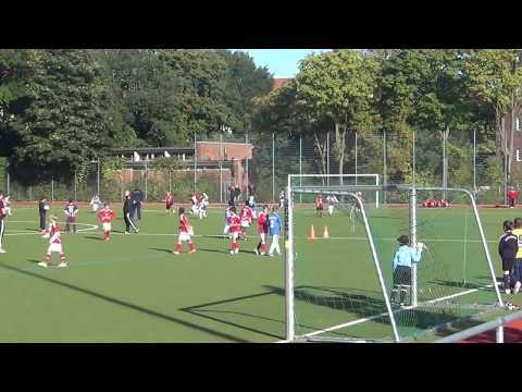 Turnier bei Barmbek Uhlenhorst der 4E 28.09.2013