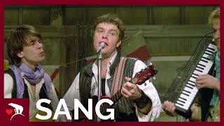 Midt om natten - Susan Himmelblå. (Sang af Kim Larsen)