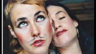 Cocorosie - Hopscotch (with Lyrics)