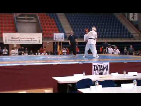 EC 2010 Logrono Spain - Tur 1 - Tamas Sergiu +75kg .avi