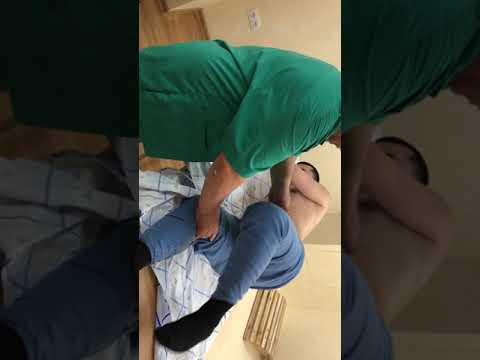 Репин Костоправ! Защемление нерва в результате поднятия тяжести.