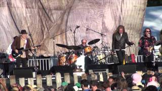 Black Dog, Robert Plant and the Band of Joy