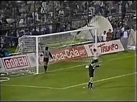 Colo Colo 3 - Barcelona (Ecu) 1 Copa Libertadores (1991)