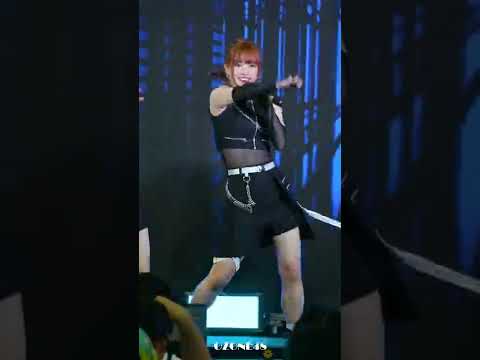 [4K] Fancam New BNK48 - Maeshika Mukanee @ Union Mall 030965