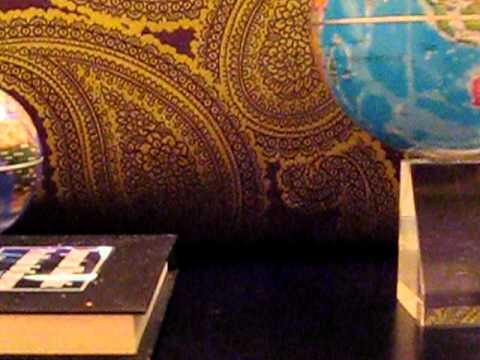 Видео Электромагнитный парящий глобус книге, арт. 1254