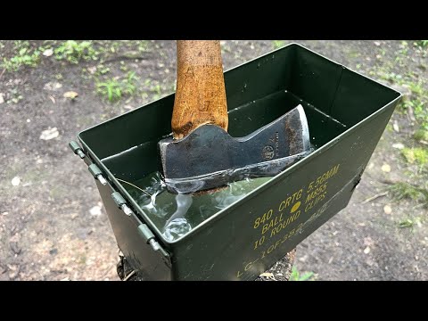 How to Fix A Loose Axe Head - Not what you might expect!