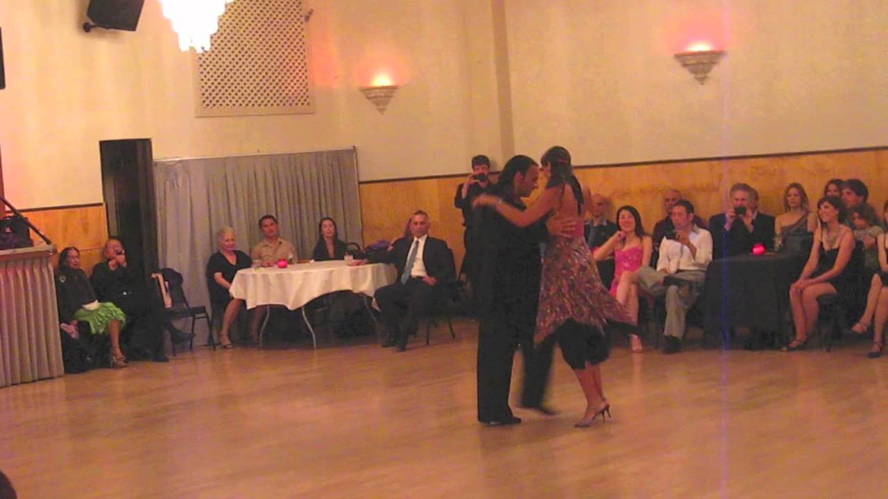 Juan Cantone y Sol Orozco 06-02-2011, 2 of 3