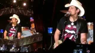 Dead Flowers - The Rolling Stone with Brad Paisley, live Nashville (TheDailyVinyl official)