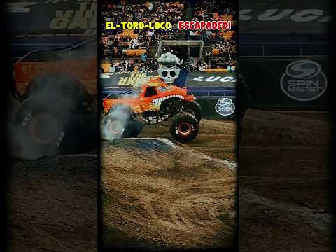 They REALLY let El Toro Loco escape… 😈🐂 El Toro Loco Monster jam Actions 2025.