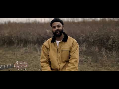 Courtney Orlando - ME - Acoustic Version (Official Music Video)