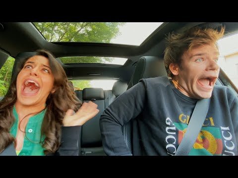 TIPI DI RAGAZZE IN MACCHINA 🚗 - PARODIA - iPantellas